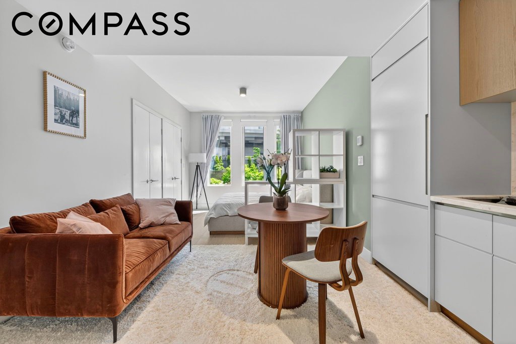 208 Delancey Street, Unit GC photo 2