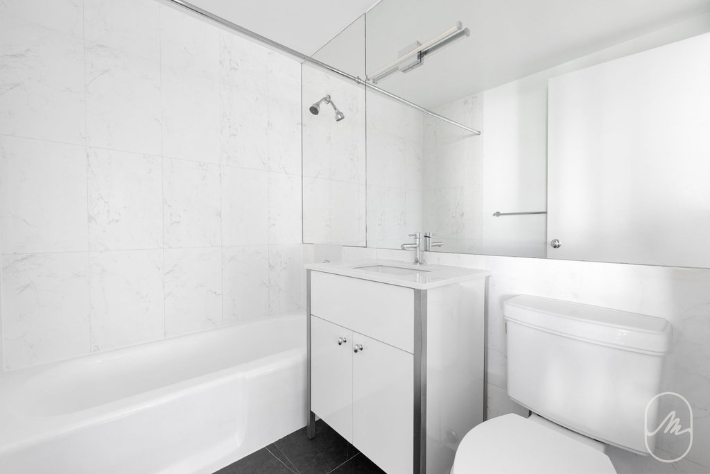290 Third Avenue, Unit 22A photo 22