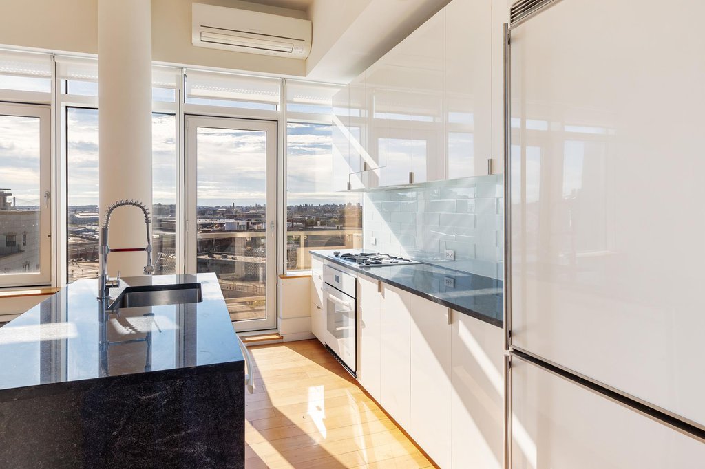 10-17 Jackson Avenue, Unit PH8I photo 6