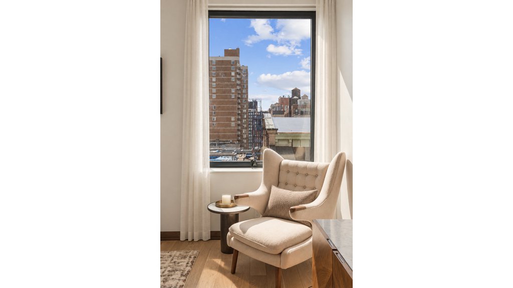 88 Lexington Avenue, Unit 1007 photo 3