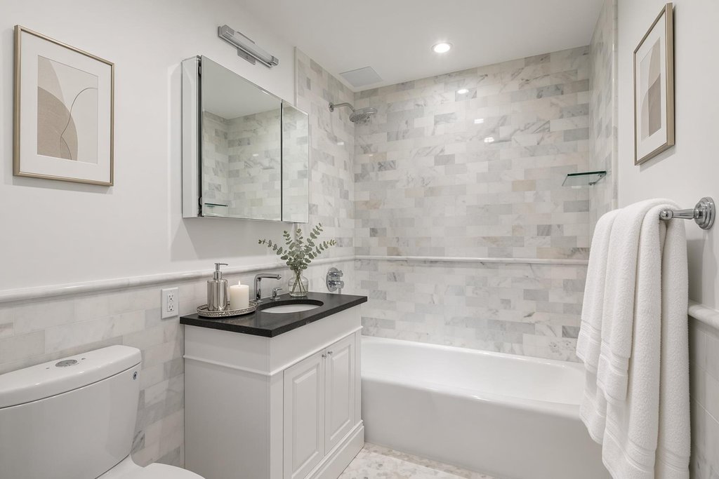 732 West End Avenue, Unit 14 photo 16