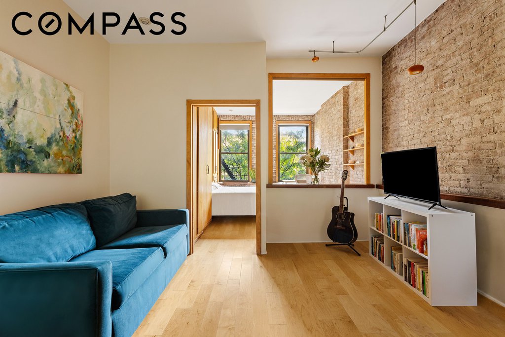 330 West 17th Street, Unit 4E