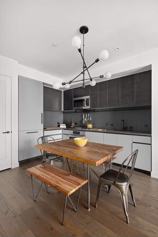 11 Hoyt Street, Unit 45B photo 3