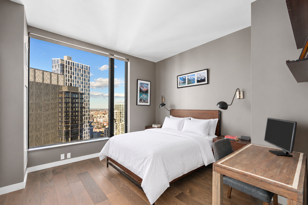 11 Hoyt Street, Unit 45B photo 5