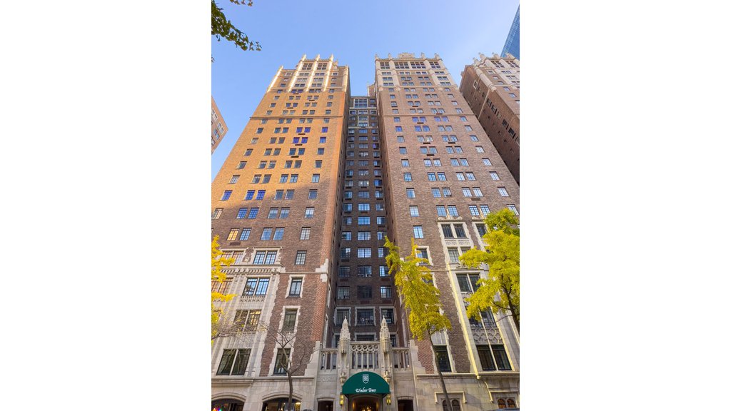 5 Tudor City Place, Unit 838 photo 10