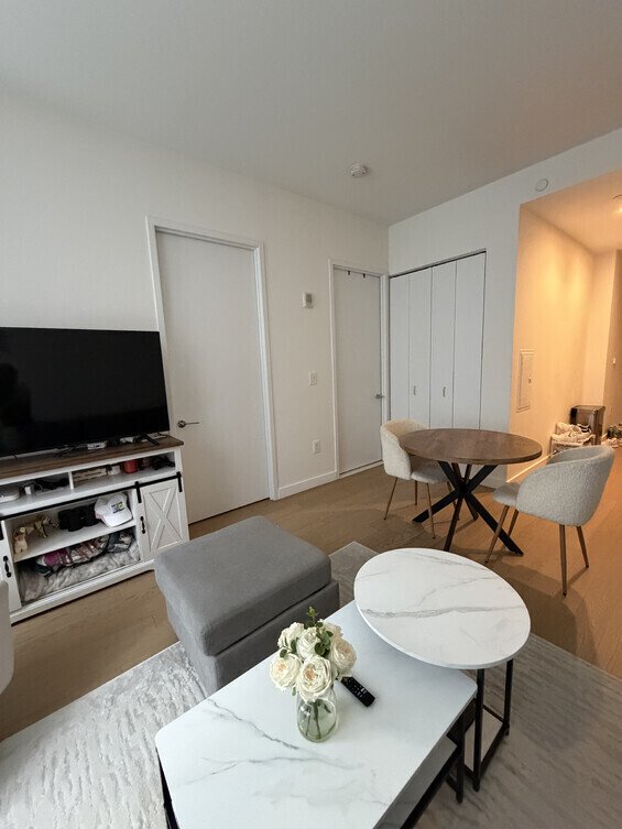 180 Water Street, Unit 906 photo 2