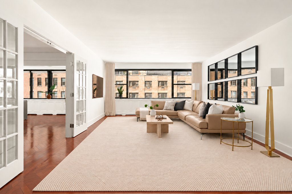 35 Sutton Place, Unit 9E photo 2
