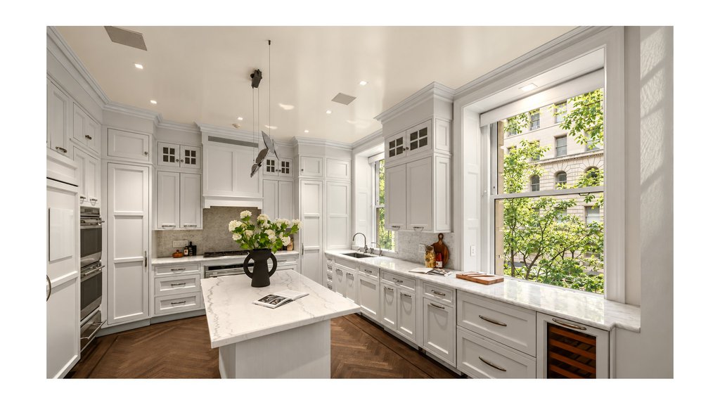 2211 Broadway, Unit 2C photo 8