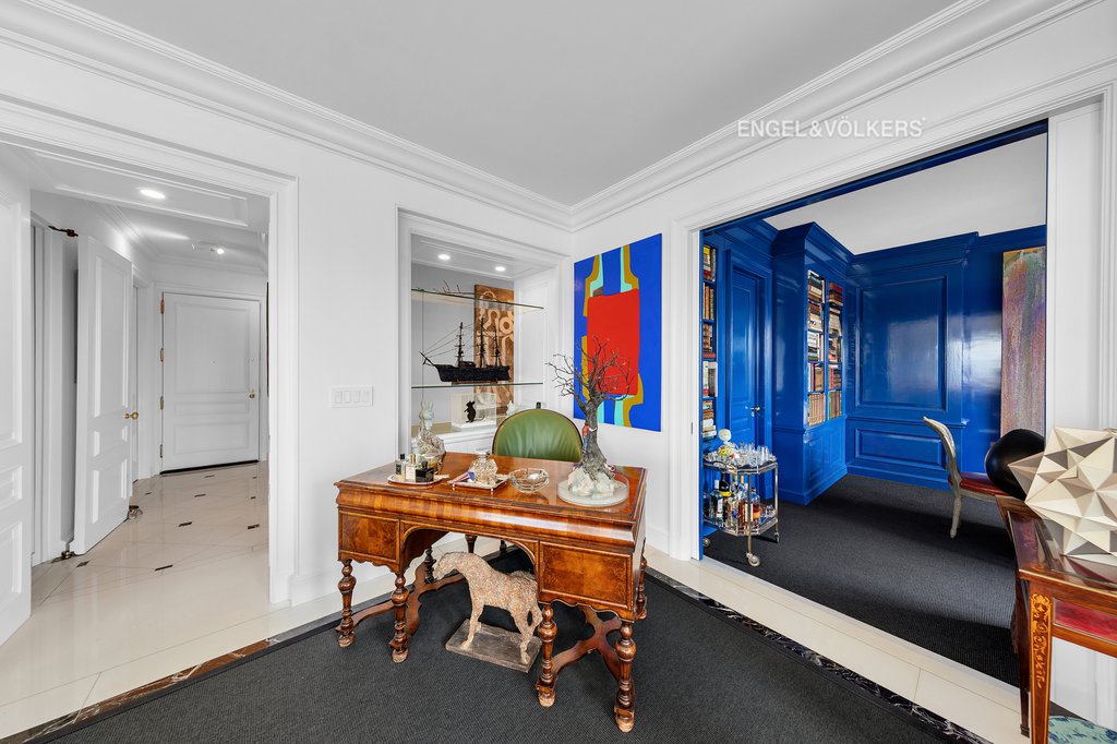 200 East 69th Street, Unit 34C photo 7
