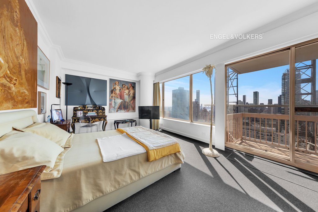 200 East 69th Street, Unit 34C photo 10
