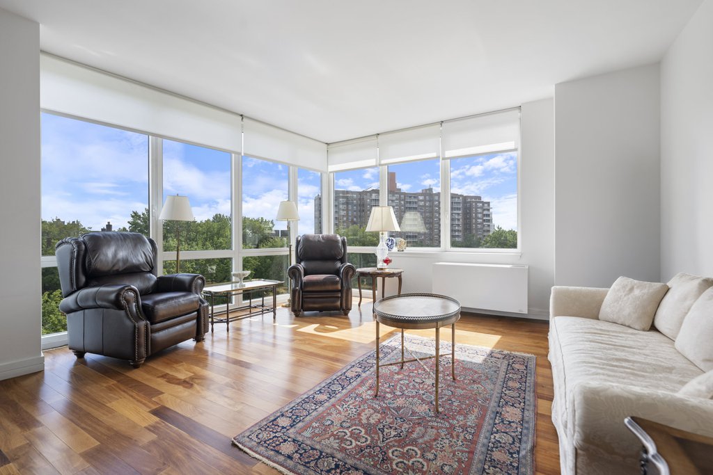 640 West 237th Street, Unit 6A photo 3