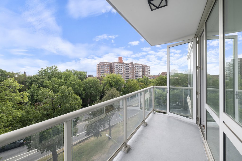 640 West 237th Street, Unit 6A photo 6