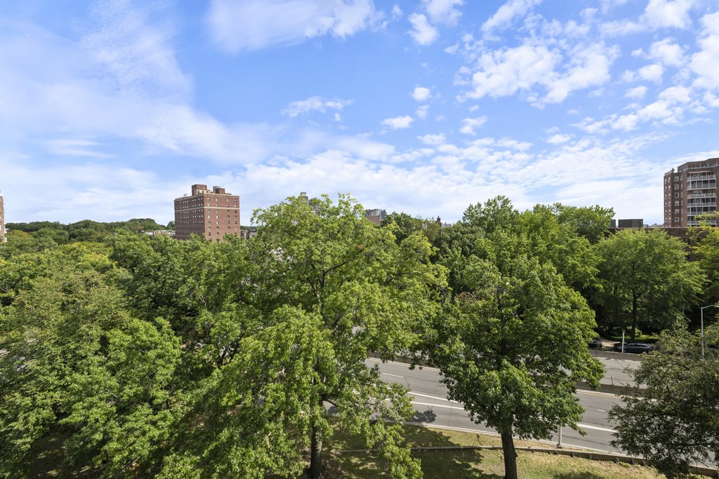 640 West 237th Street, Unit 6A photo 12