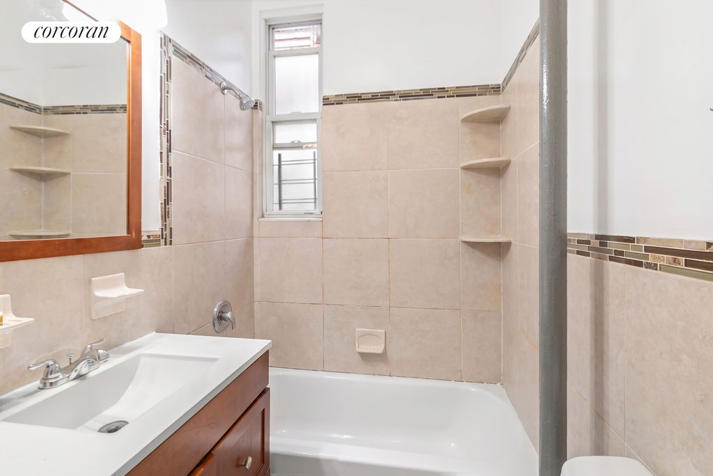 679 Eagle Avenue – For Sale photo 9