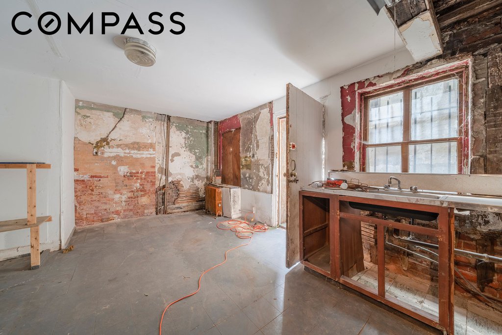 304 East 118th Street – For Sale photo 17