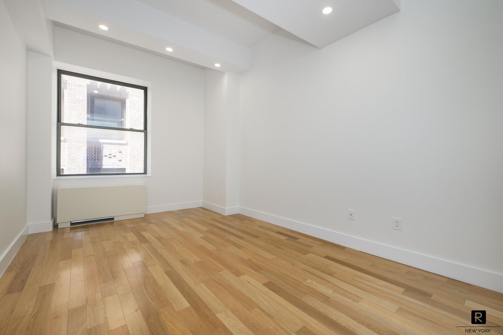 99 John Street, Unit 1007 photo 5