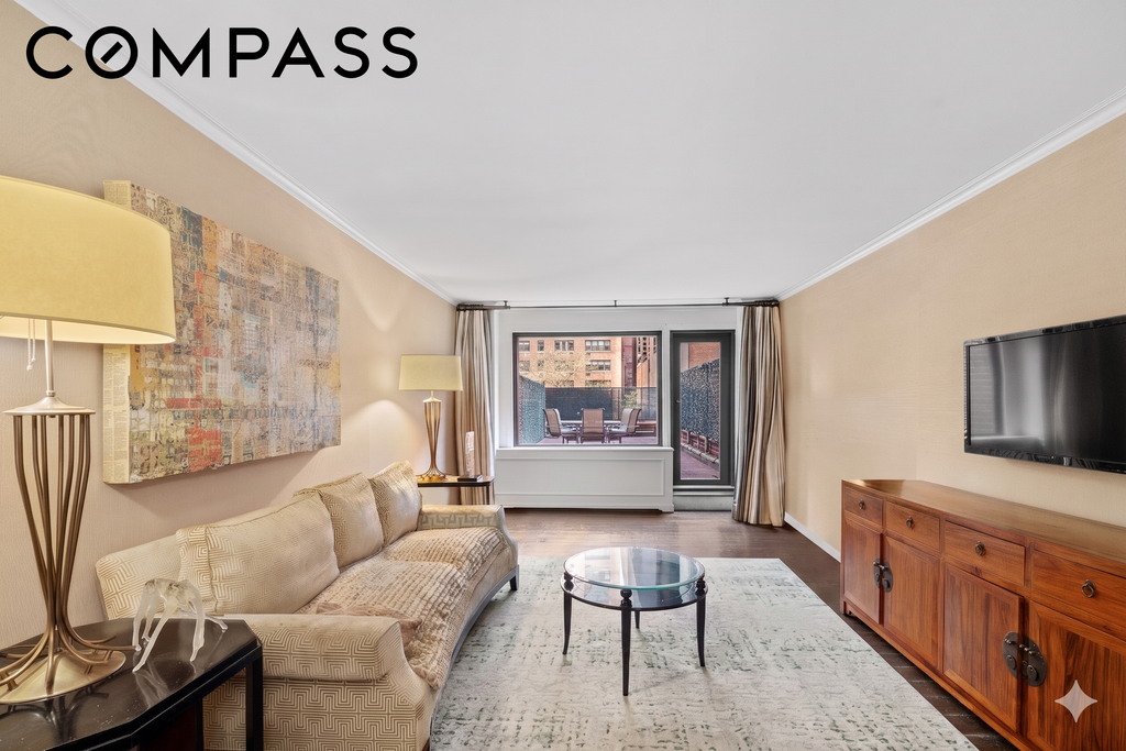 301 East 62nd Street, Unit 2B photo 3