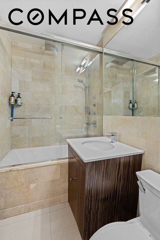 301 East 62nd Street, Unit 2B photo 8