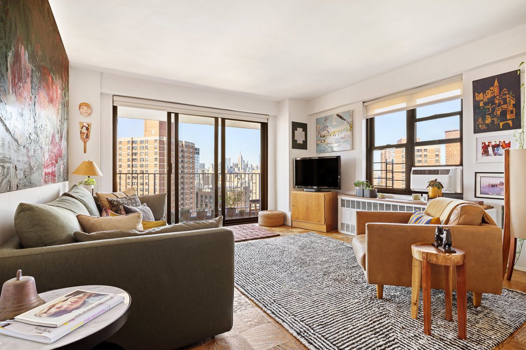 264 East Broadway, Unit C2003