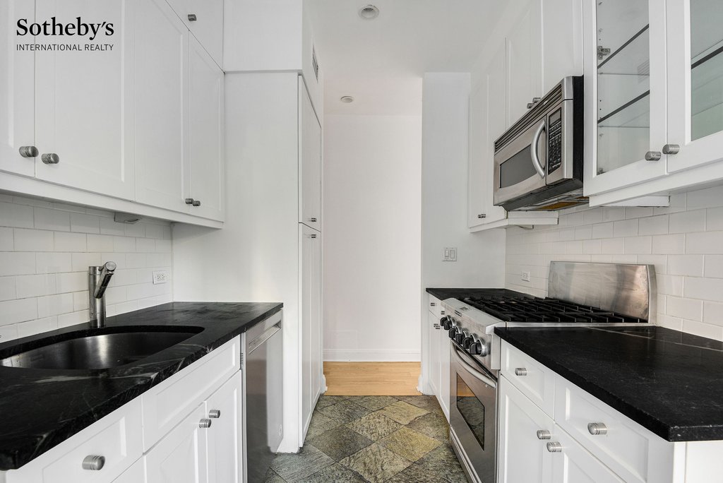 248 East 31st Street, Unit 5A photo 9