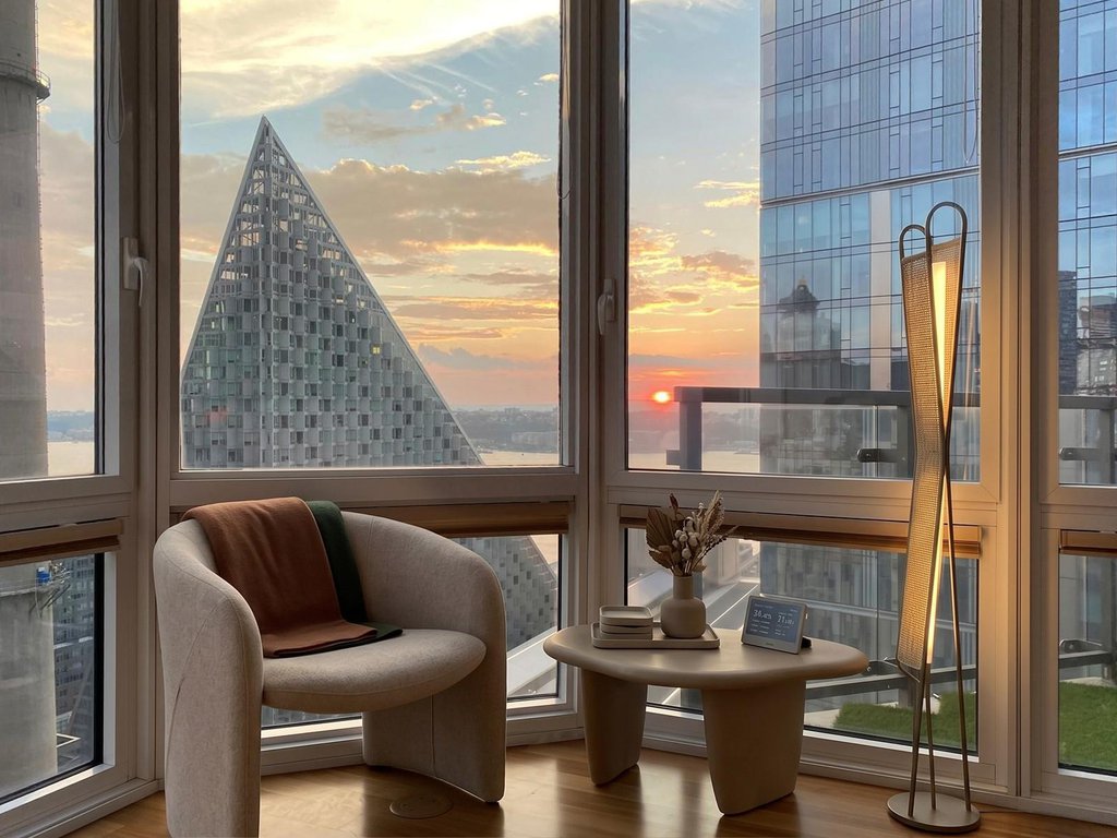 10 West End Avenue, Unit 27C