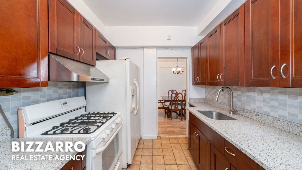139-15 83rd Avenue, Unit 103 photo 6