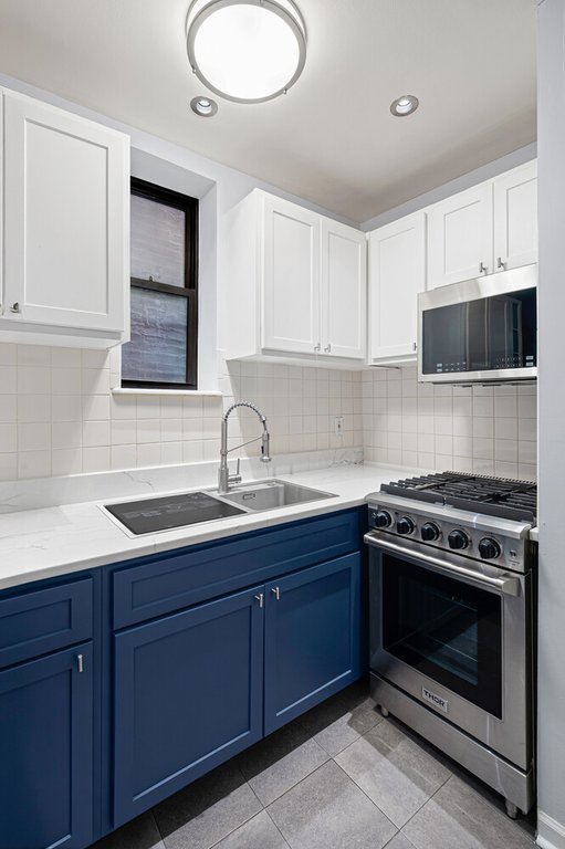 185 East 2nd Street, Unit 3A photo 2