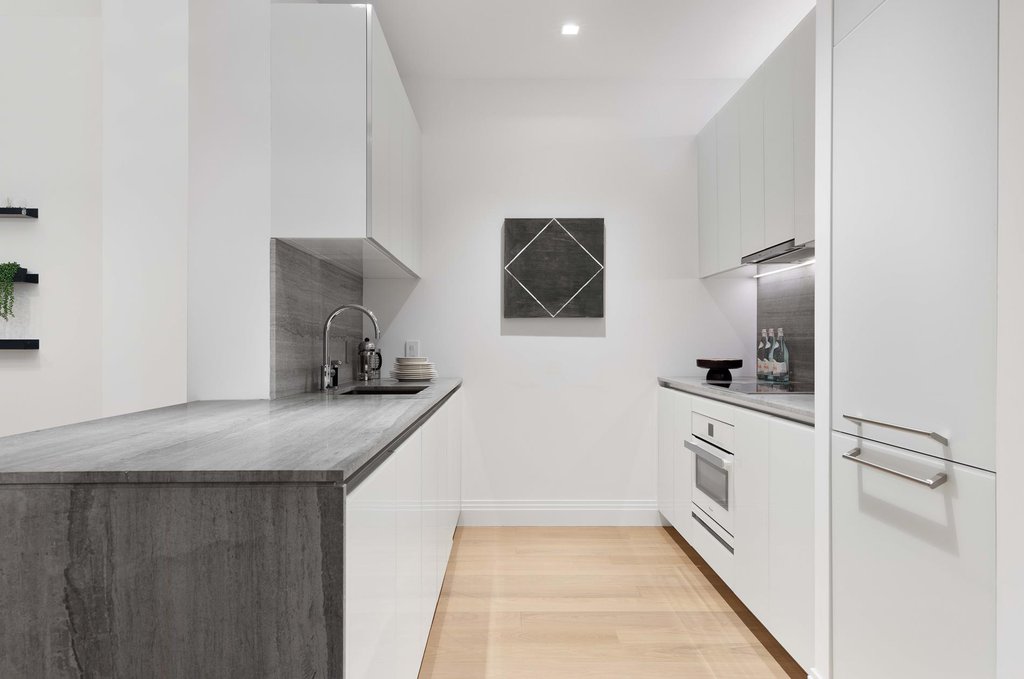 1 Wall Street, Unit 721 photo 3