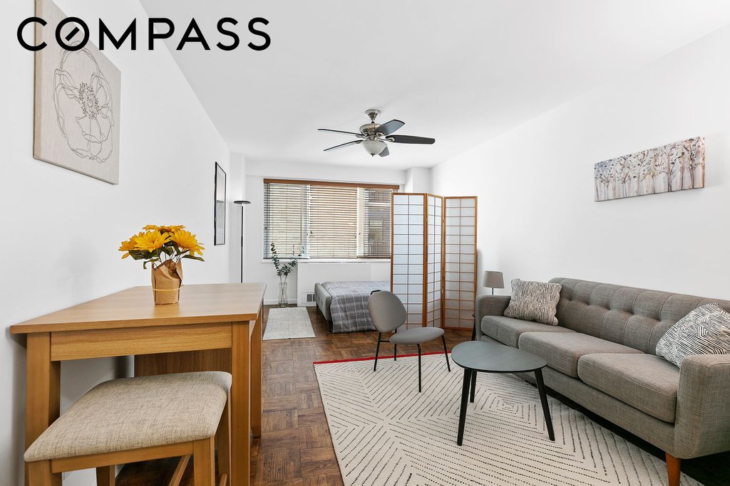 301 East 22nd Street, Unit 10B photo 3