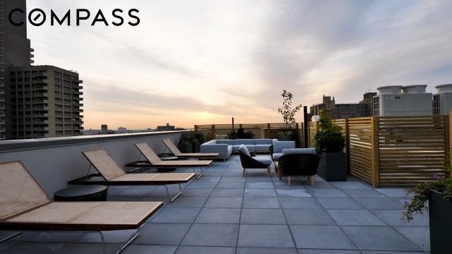111 Montgomery Street, Unit 7L photo 14