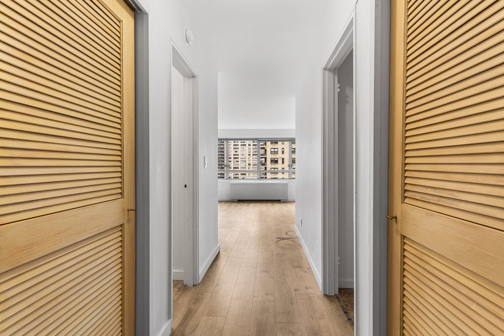 170 West End Avenue, Unit 15L photo 10