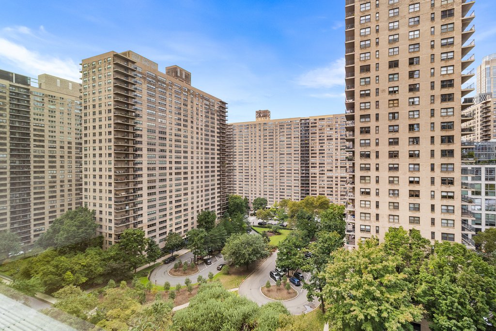 170 West End Avenue, Unit 15L photo 24