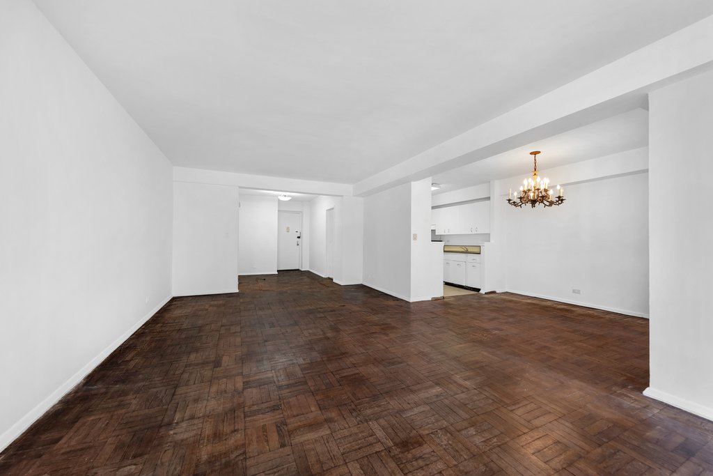 415 East 52nd Street, Unit 8DA photo 8