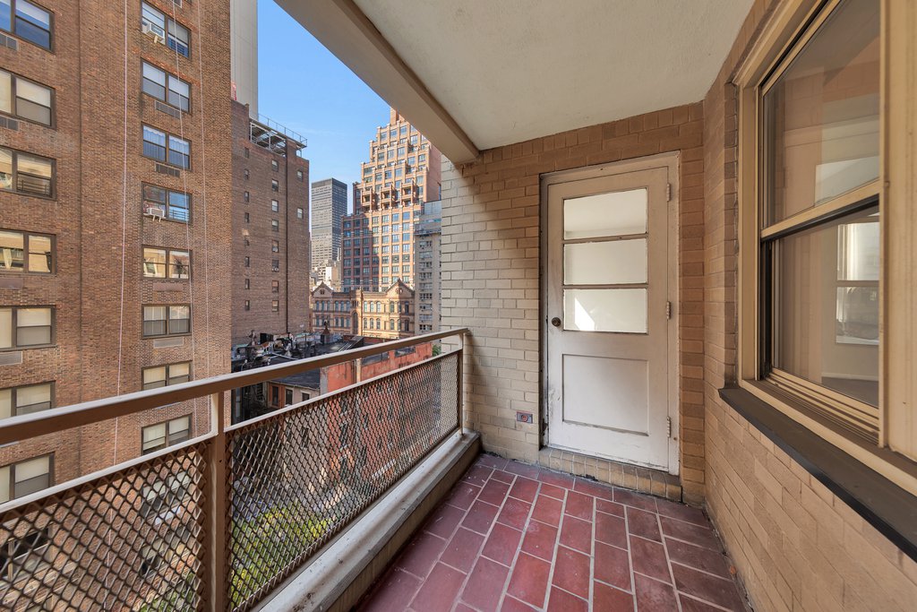 415 East 52nd Street, Unit 8DA photo 12