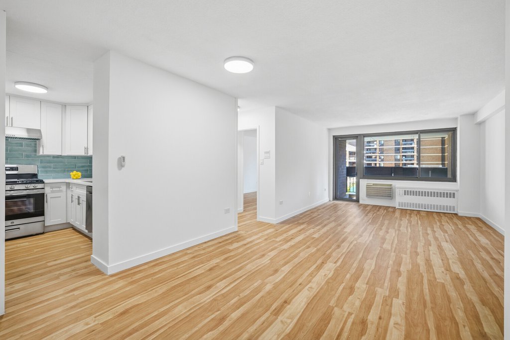 77 Fulton Street, Unit 4N photo 3