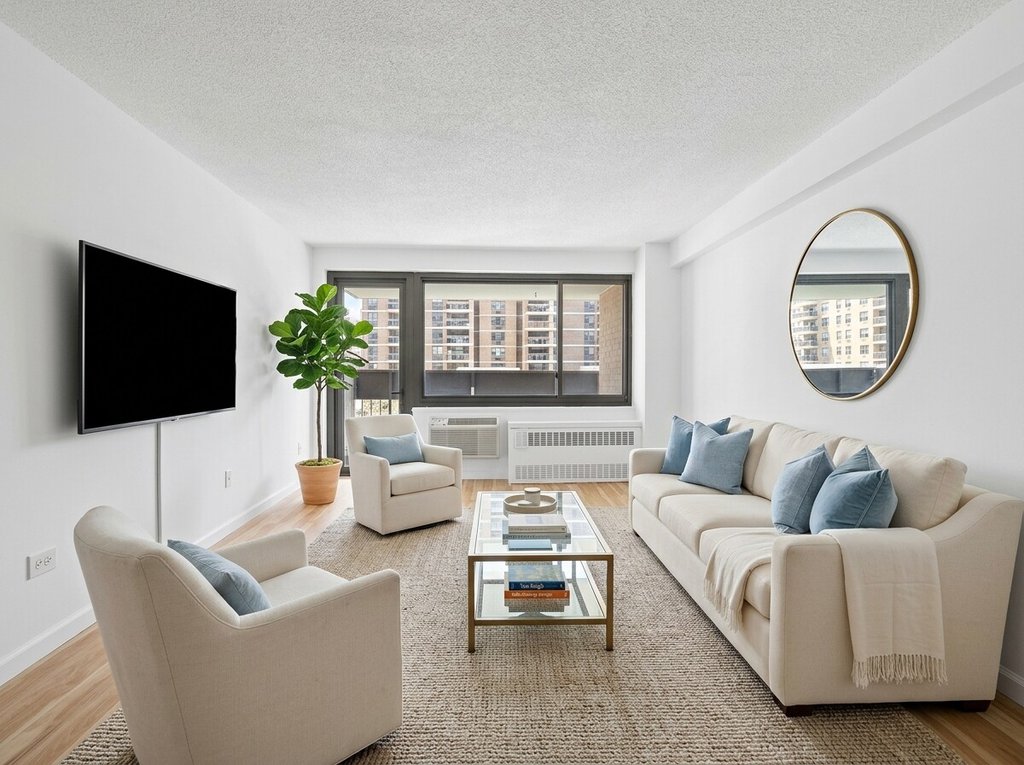 77 Fulton Street, Unit 4N photo 4