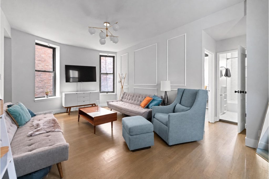 126 Riverside Drive, Unit 4B