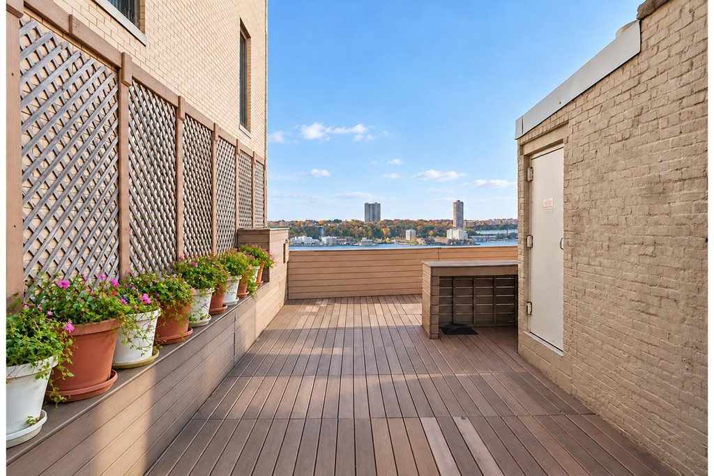 126 Riverside Drive, Unit 4B photo 14