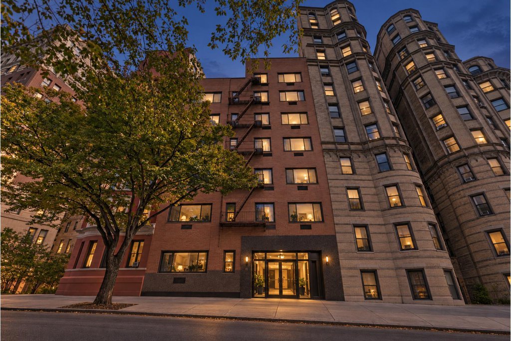 126 Riverside Drive, Unit 4B photo 19