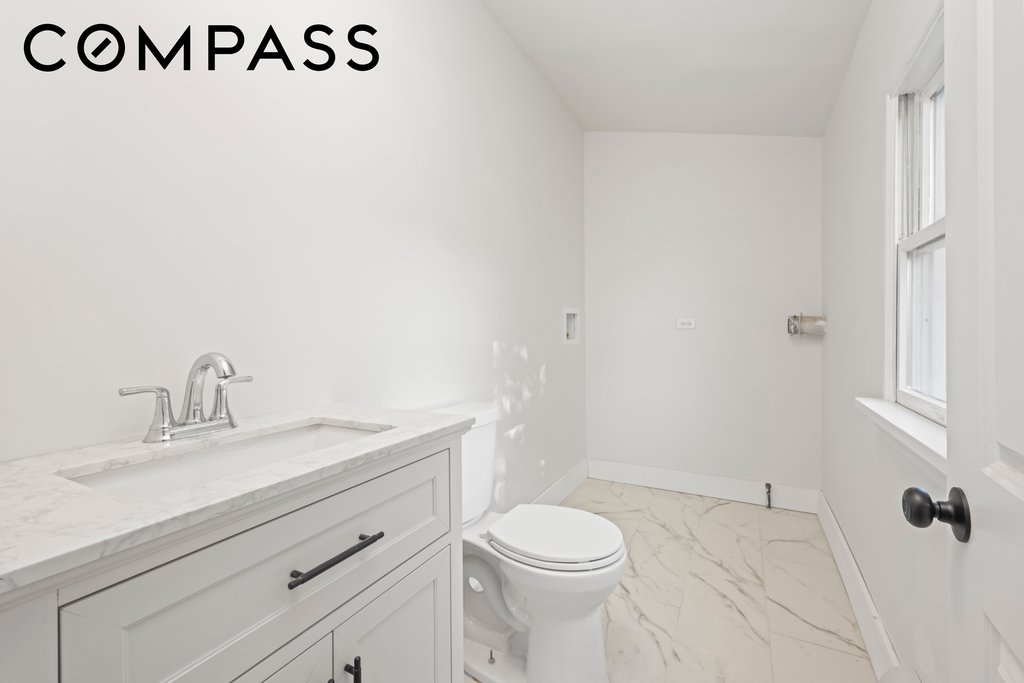 241 Simonson Avenue – For Sale photo 10