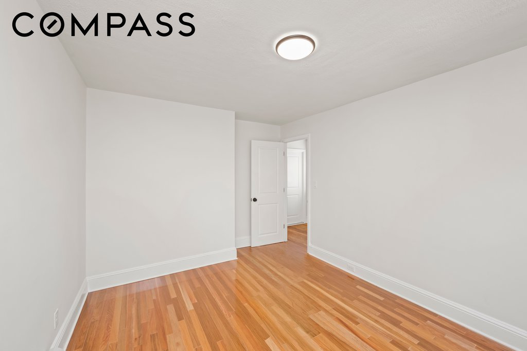 241 Simonson Avenue – For Sale photo 14