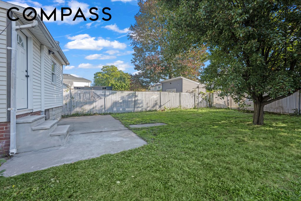 241 Simonson Avenue – For Sale photo 17