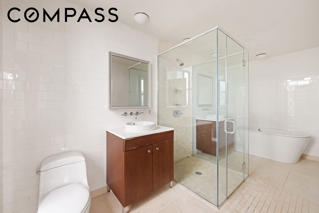 270 Broadway, Unit 21B photo 16