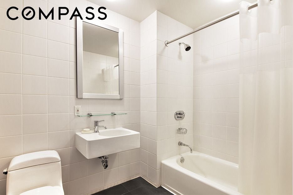 270 Broadway, Unit 21B photo 18