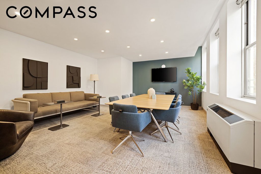 270 Broadway, Unit 21B photo 23