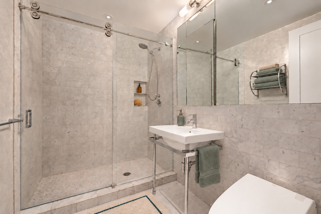 110 Central Park South, Unit 18A photo 21