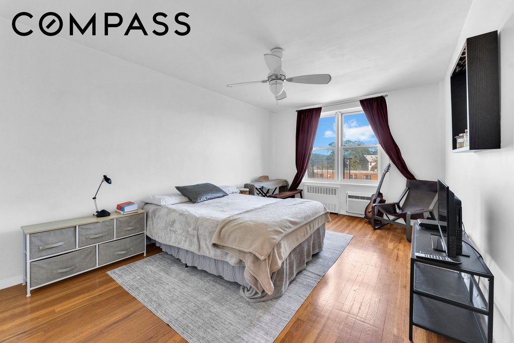 5425 Valles Avenue, Unit 5G photo 8
