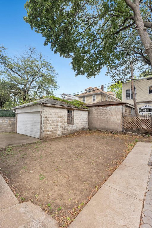 1357 Brooklyn Avenue – For Sale photo 6