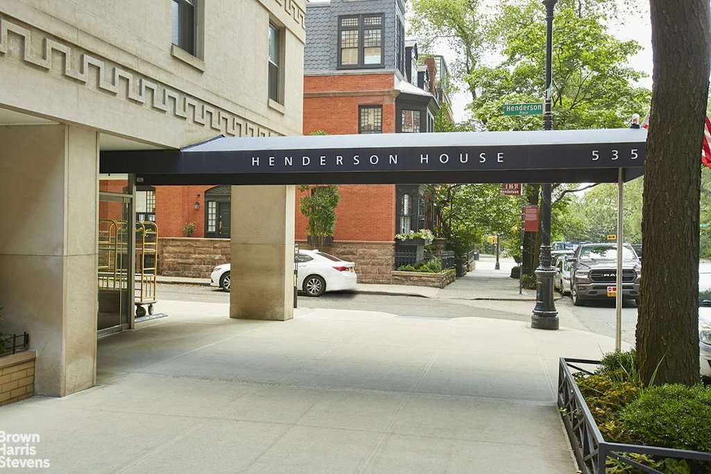 535 East 86th Street, Unit 10C photo 17