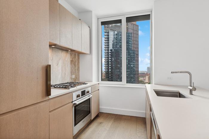 10 Nevins Street, Unit 25A photo 3